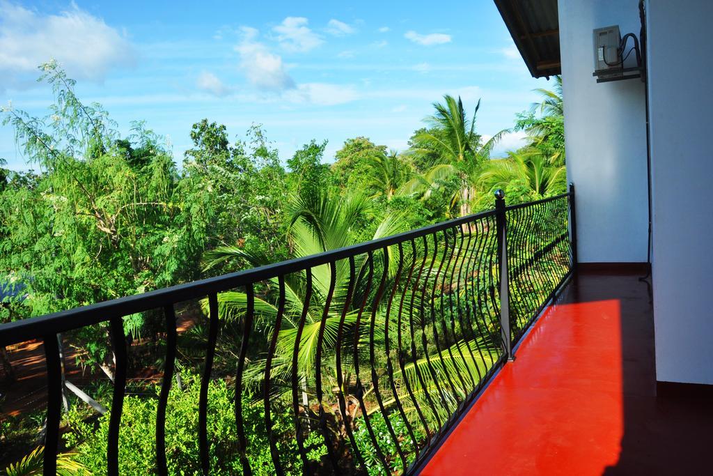 Hotel Coconut Garden House Udawalawe Exteriér fotografie